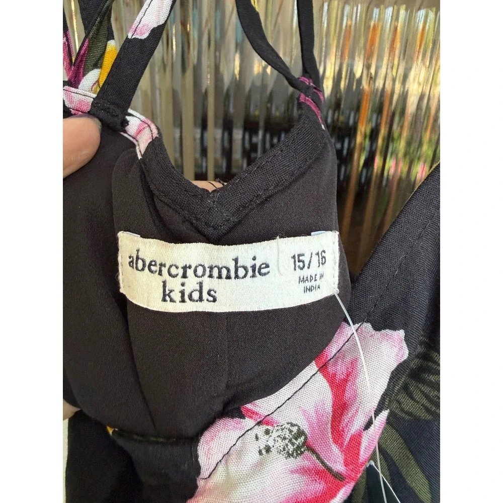 Abercrombie Kids Girls Black Floral Strappy‎ Smocked Cami Top Size 15/16 NEW